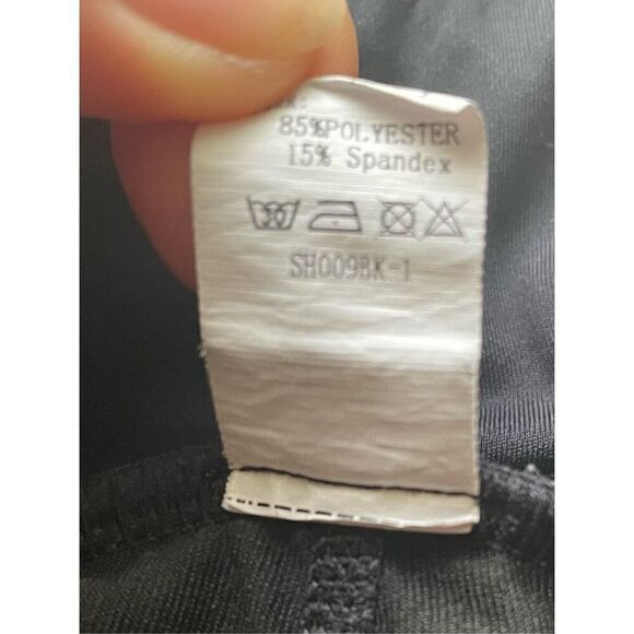 Free with purchase 🛍️Raining Women’s Shorts High Rise S - Picture 3 of 10